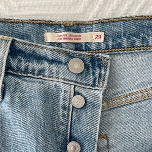 Levi’s Ribcage Straight Denim - Size 29
